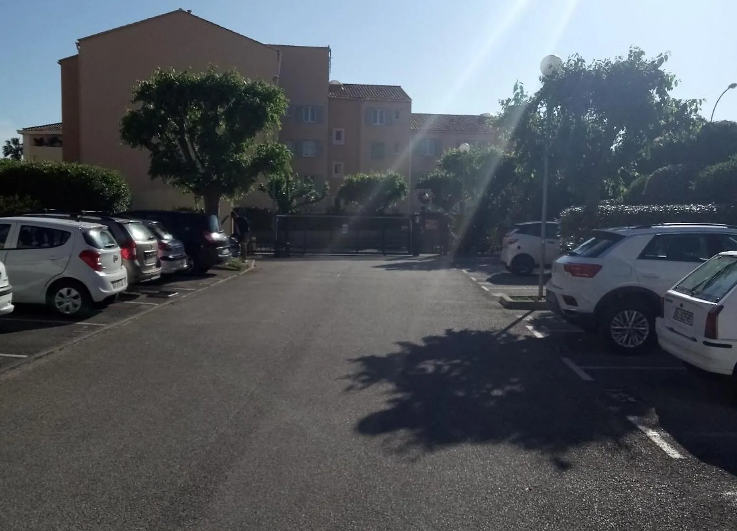 T2 Piscine, Parking Et Clim A Sanary Apartment  Sanary-sur-Mer